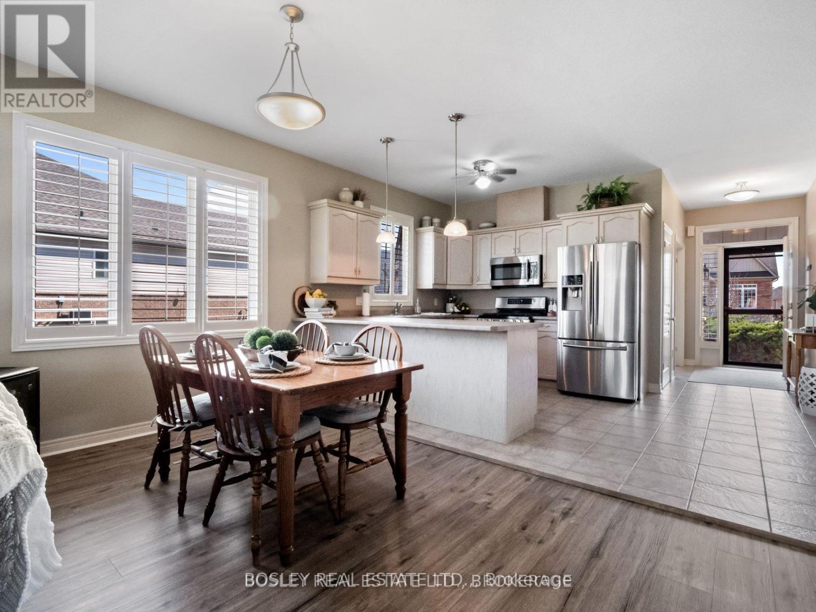 50 Aaron Trail, Welland, Ontario  L3B 6G4 - Photo 11 - X12913478