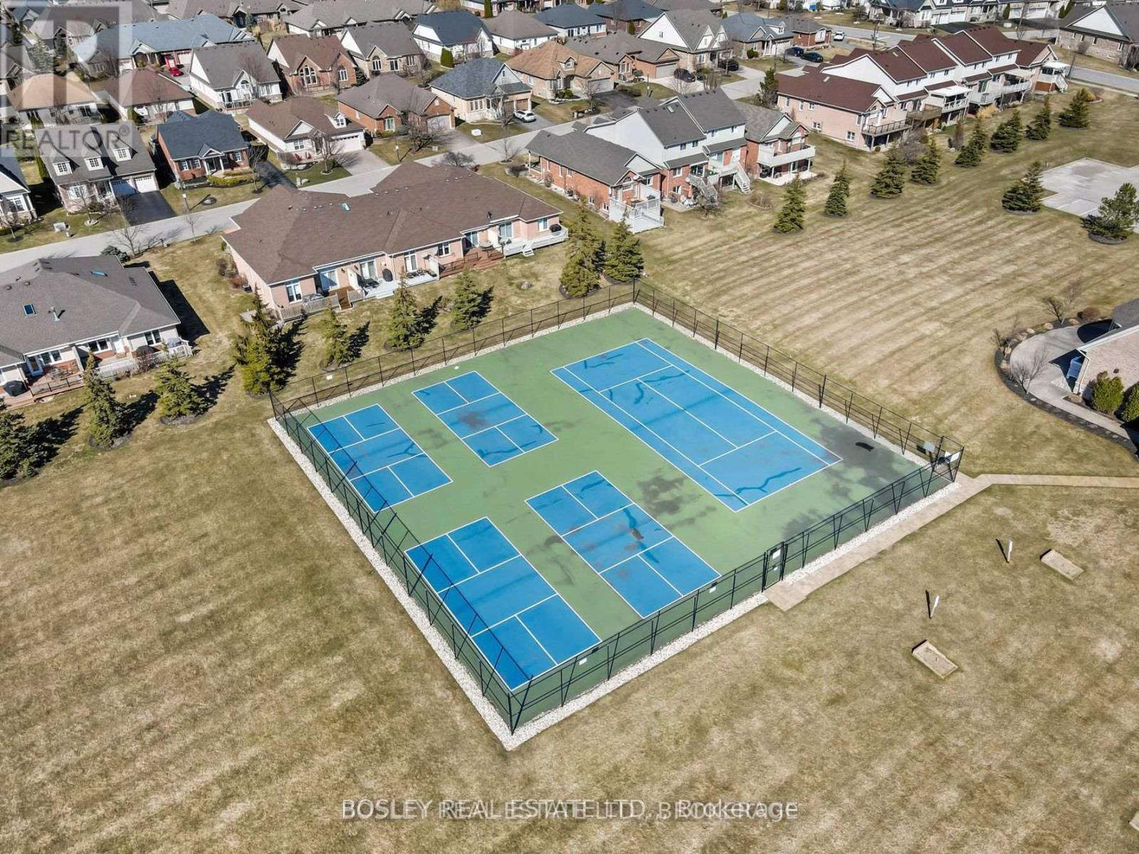 50 Aaron Trail, Welland, Ontario  L3B 6G4 - Photo 33 - X12913478