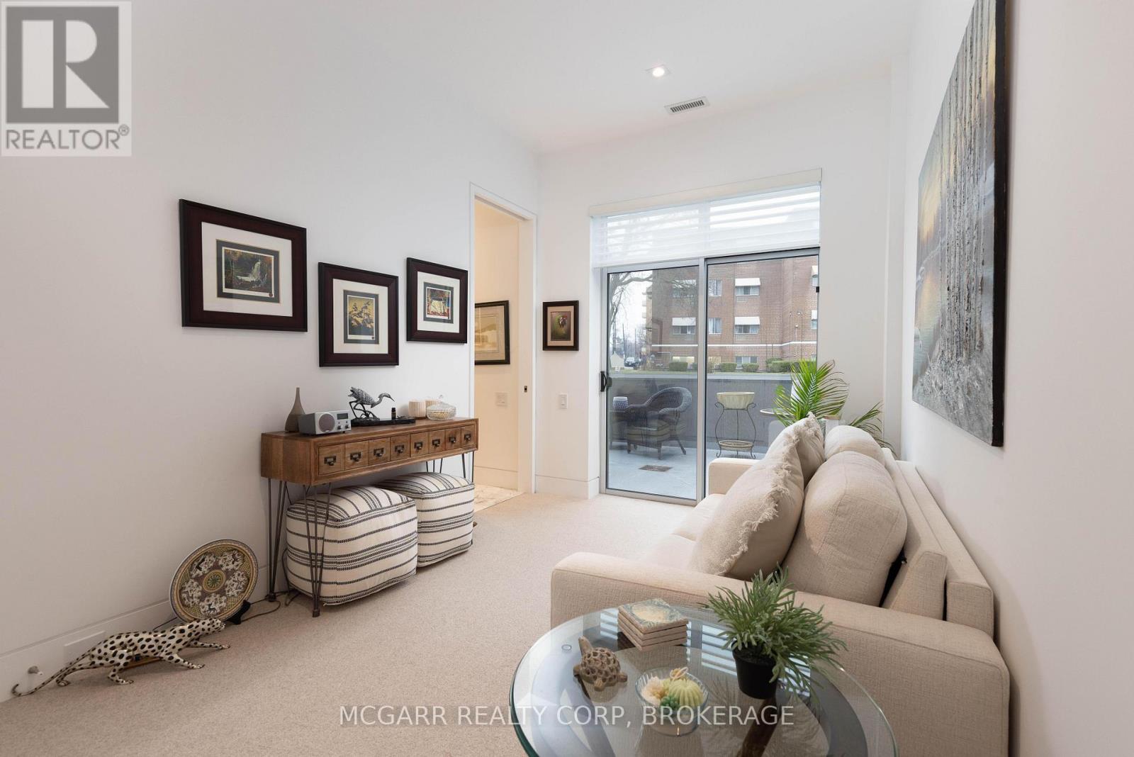 401 - 77 Yates Street, St. Catharines, Ontario  L2R 5H7 - Photo 13 - X12913506