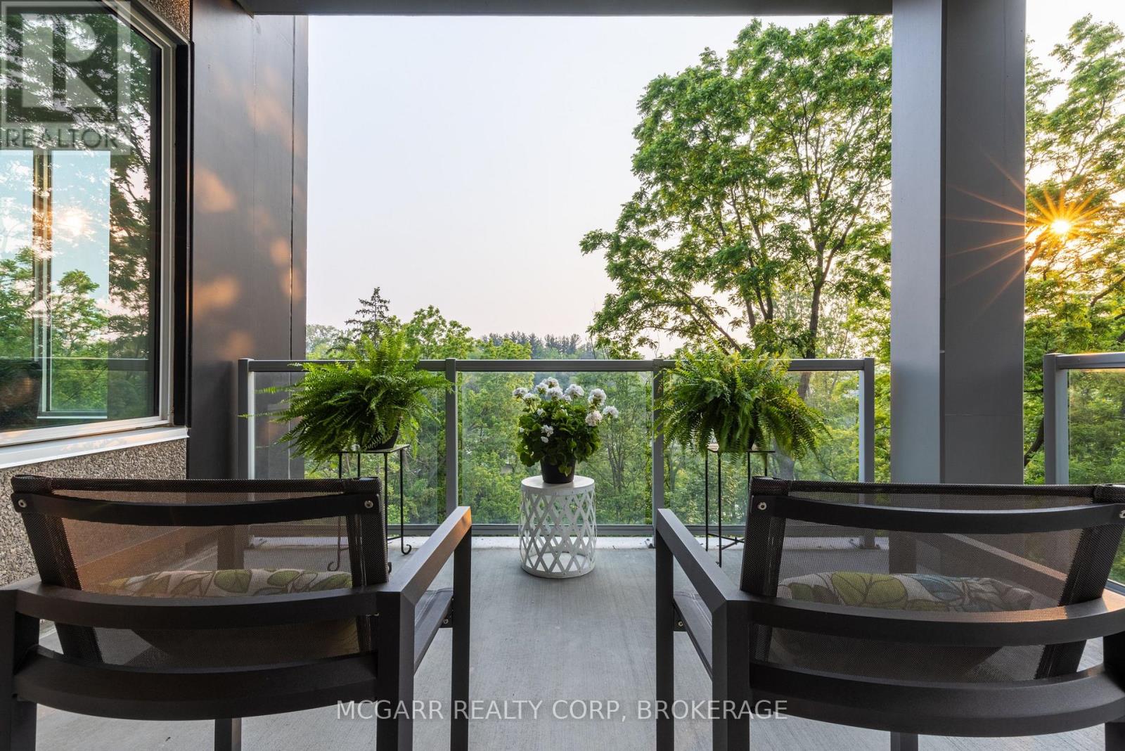 401 - 77 Yates Street, St. Catharines, Ontario  L2R 5H7 - Photo 25 - X12913506