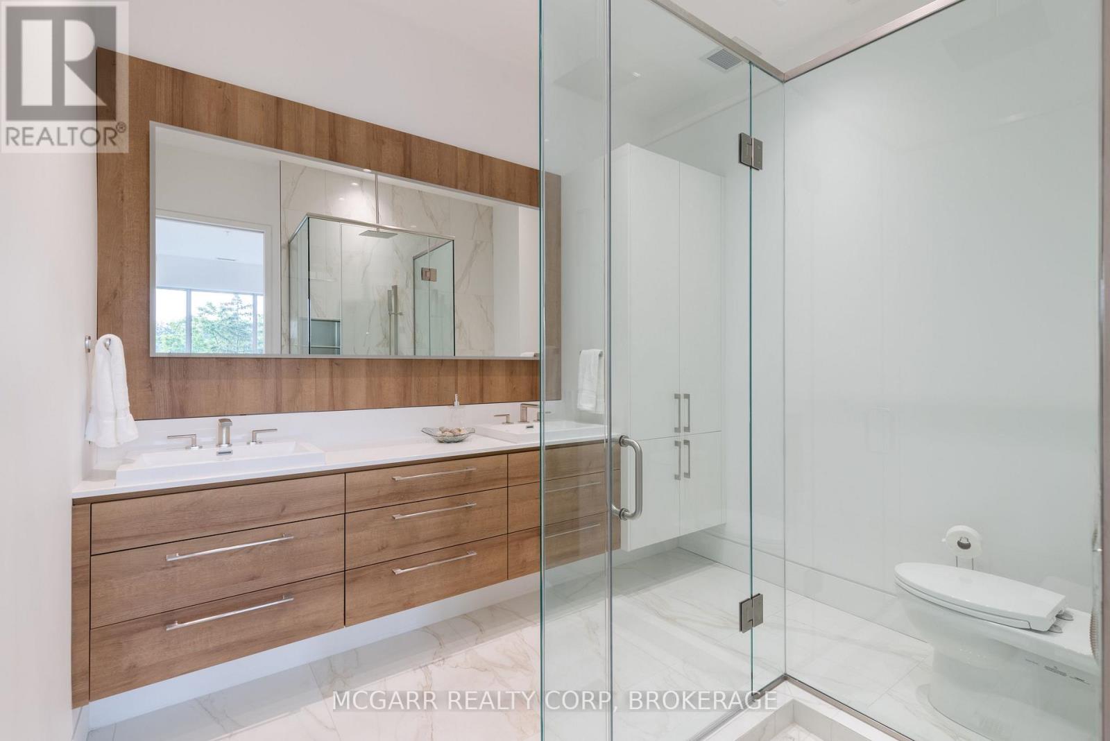 401 - 77 Yates Street, St. Catharines, Ontario  L2R 5H7 - Photo 29 - X12913506