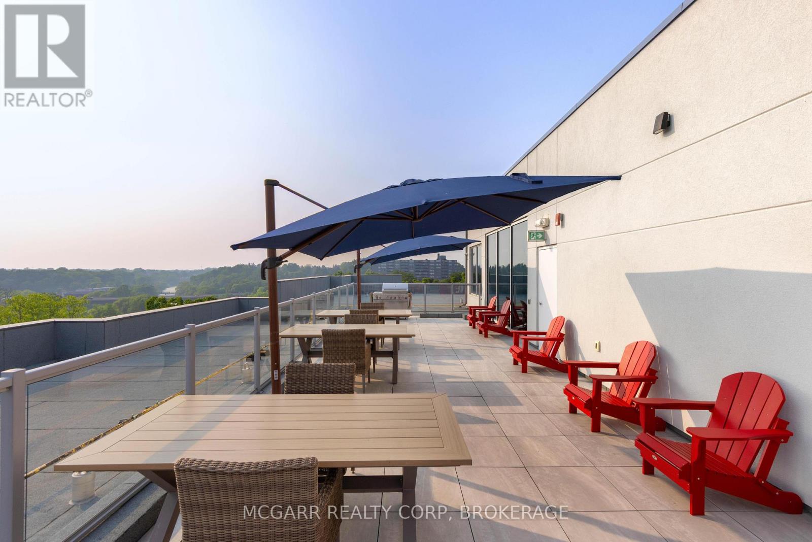 401 - 77 Yates Street, St. Catharines, Ontario  L2R 5H7 - Photo 38 - X12913506