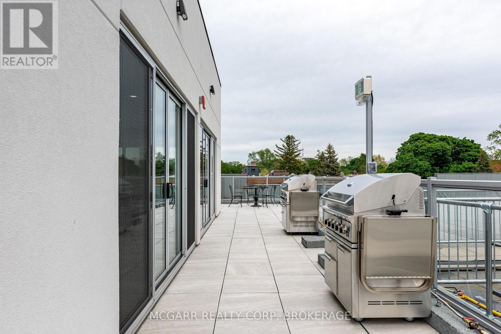 401 - 77 Yates Street, St. Catharines, Ontario  L2R 5H7 - Photo 40 - X12913506