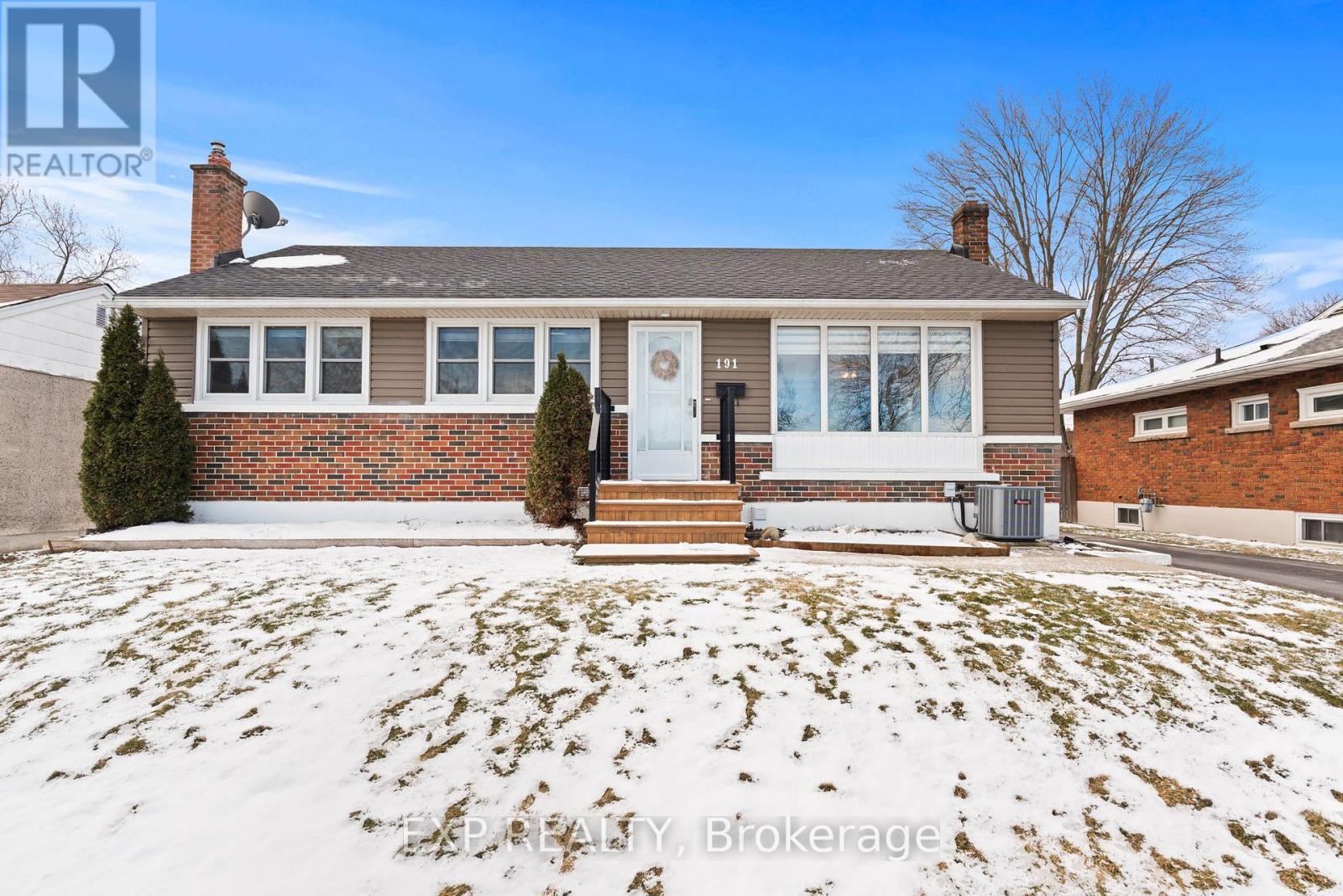 191 Price Avenue, Welland, Ontario  L3C 3Y7 - Photo 1 - X12913546