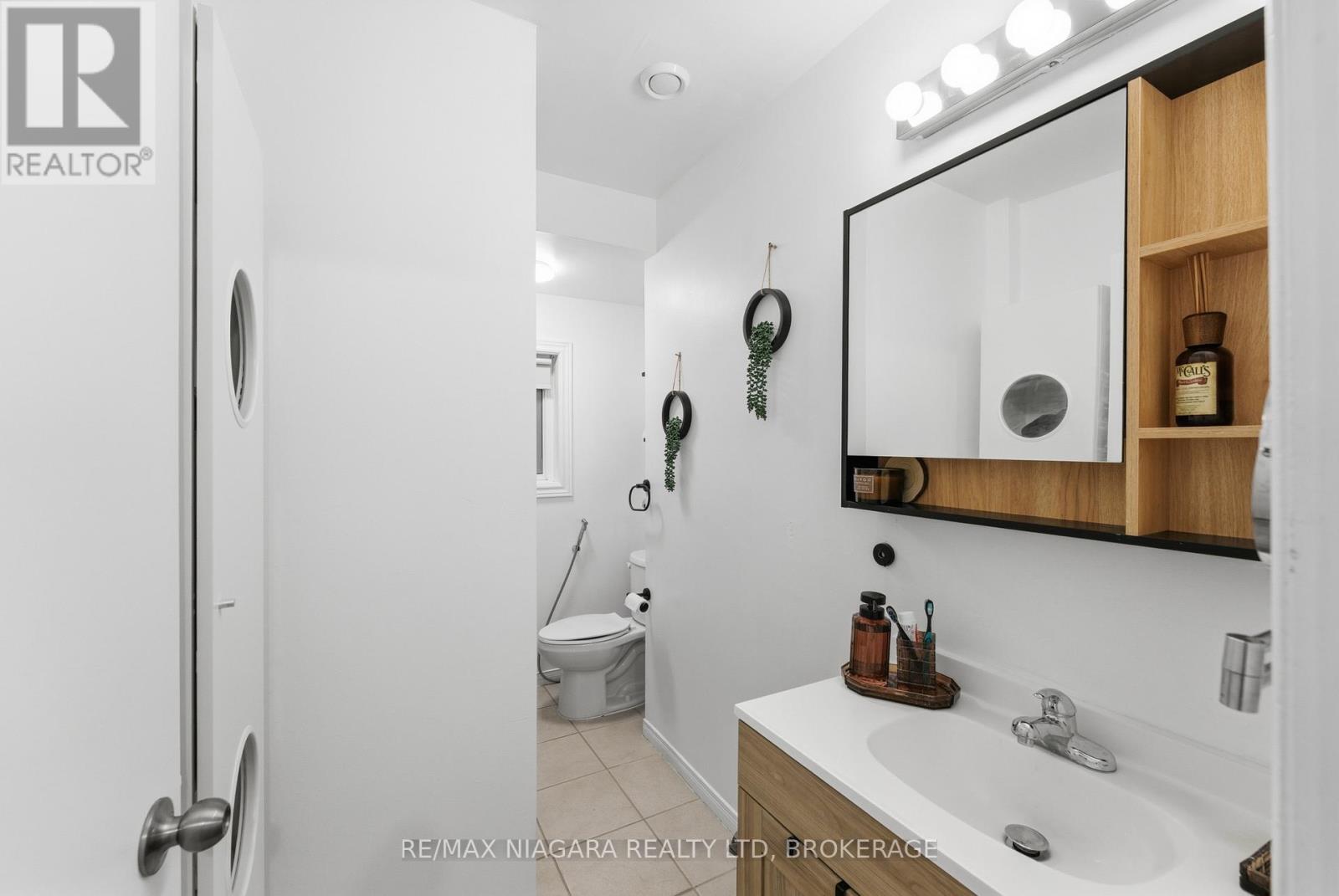 412 Welland Avenue, St. Catharines, Ontario  L2M 5T8 - Photo 12 - X12913750