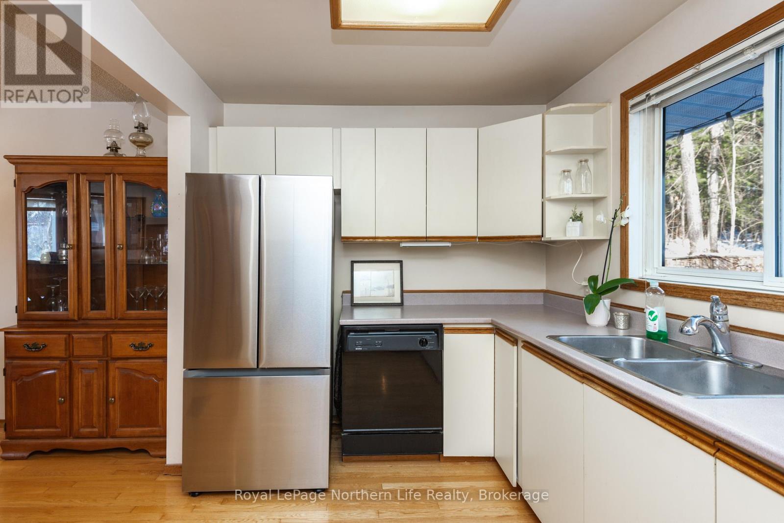 91 Eglington Road N, East Ferris, Ontario  P0H 1K0 - Photo 10 - X12913684