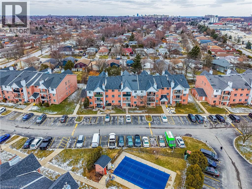 Photo 31 of 32 for 1096 Jalna Boulevard Unit# 28