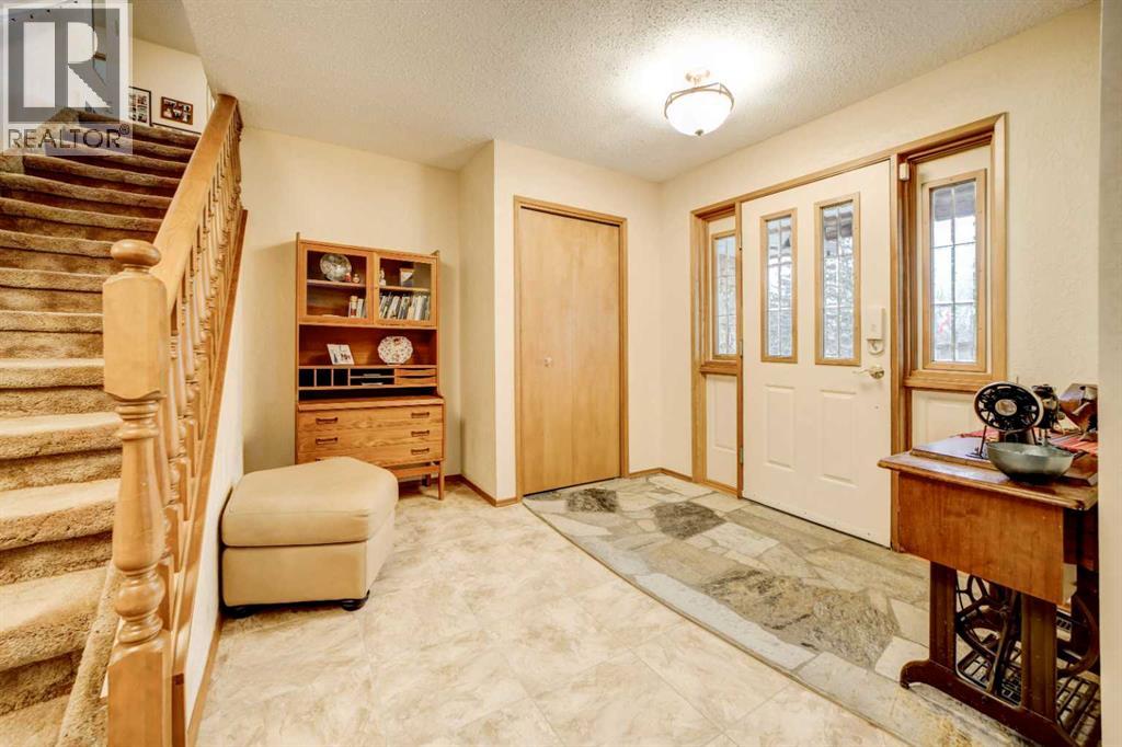 1148 Morden Avenue, Pincher Creek, Alberta  T0K 1W0 - Photo 4 - A2282226