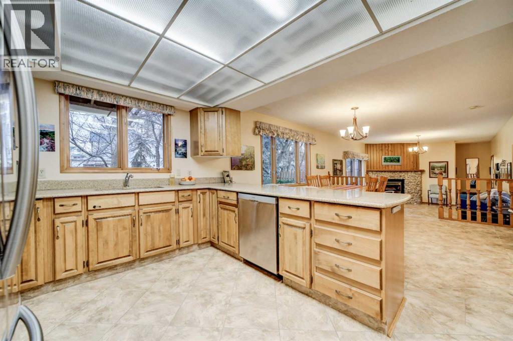 1148 Morden Avenue, Pincher Creek, Alberta  T0K 1W0 - Photo 15 - A2282226