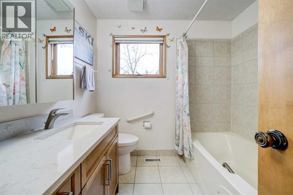 1148 Morden Avenue, Pincher Creek, Alberta  T0K 1W0 - Photo 35 - A2282226