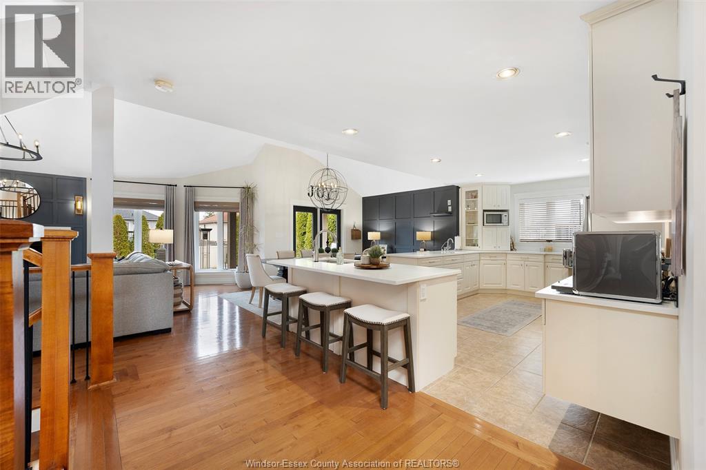 2300 Lovell Crescent, Lasalle, Ontario  N9H 2P9 - Photo 7 - 26005962