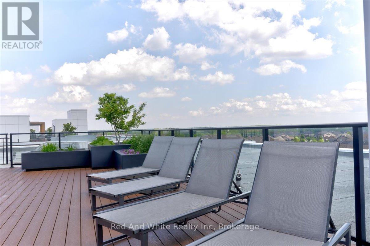 302 - 245 Grey Silo Road, Waterloo, Ontario  N2K 0G6 - Photo 34 - X12913496