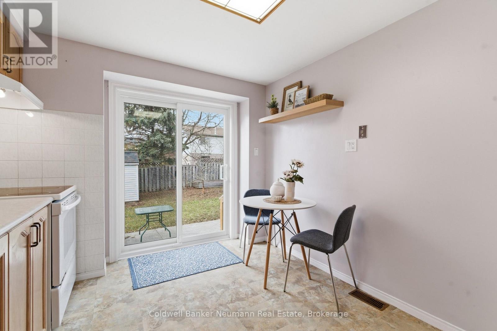 31 Rodgers Road, Guelph, Ontario  N1G 4V5 - Photo 12 - X12913702