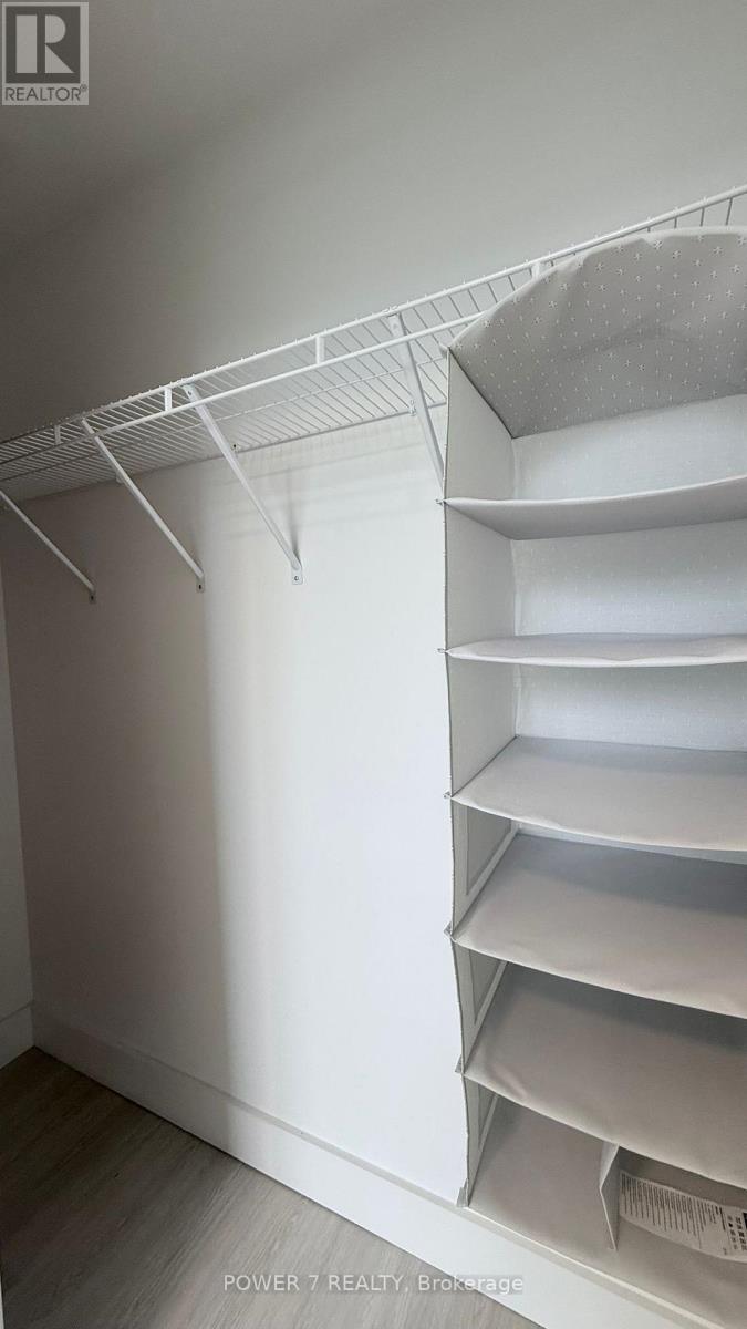 222 - 6 Greenbriar Road, Toronto (Bayview Village), Ontario  M2K 0H6 - Photo 14 - C12913420