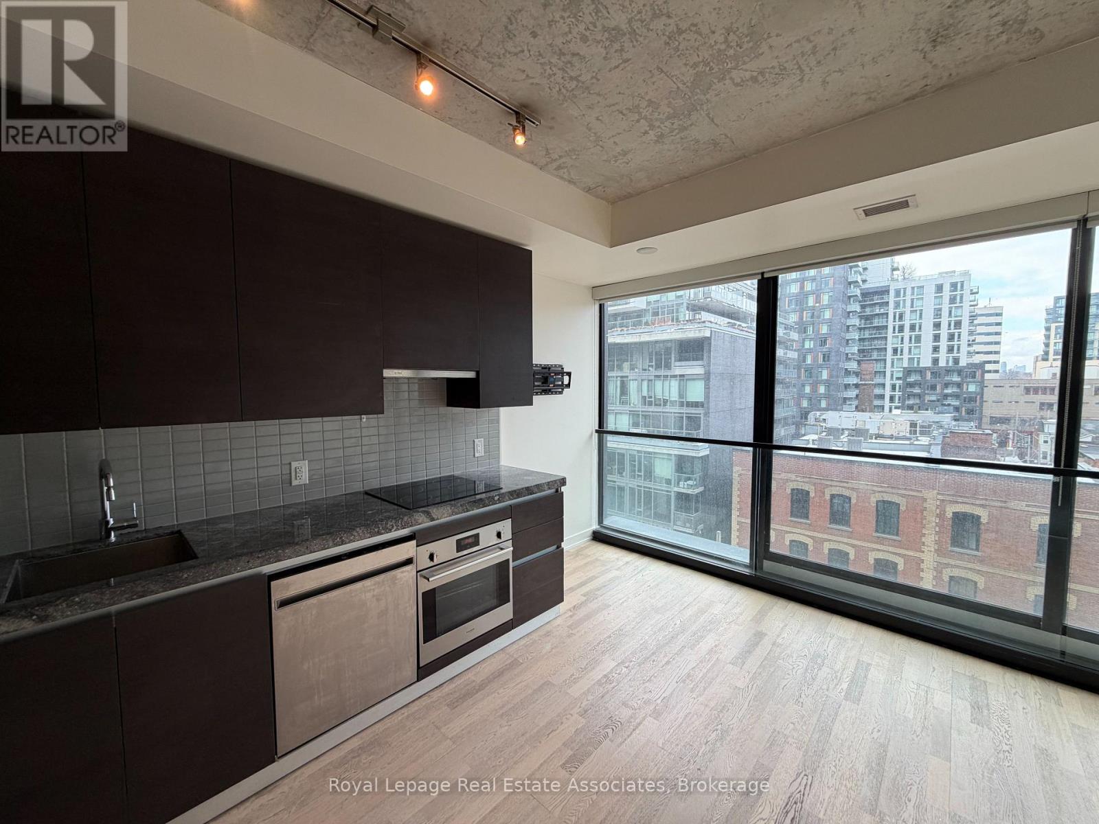 628 - 629 King Street W, Toronto (Waterfront Communities), Ontario  M5V 1M5 - Photo 6 - C12913438
