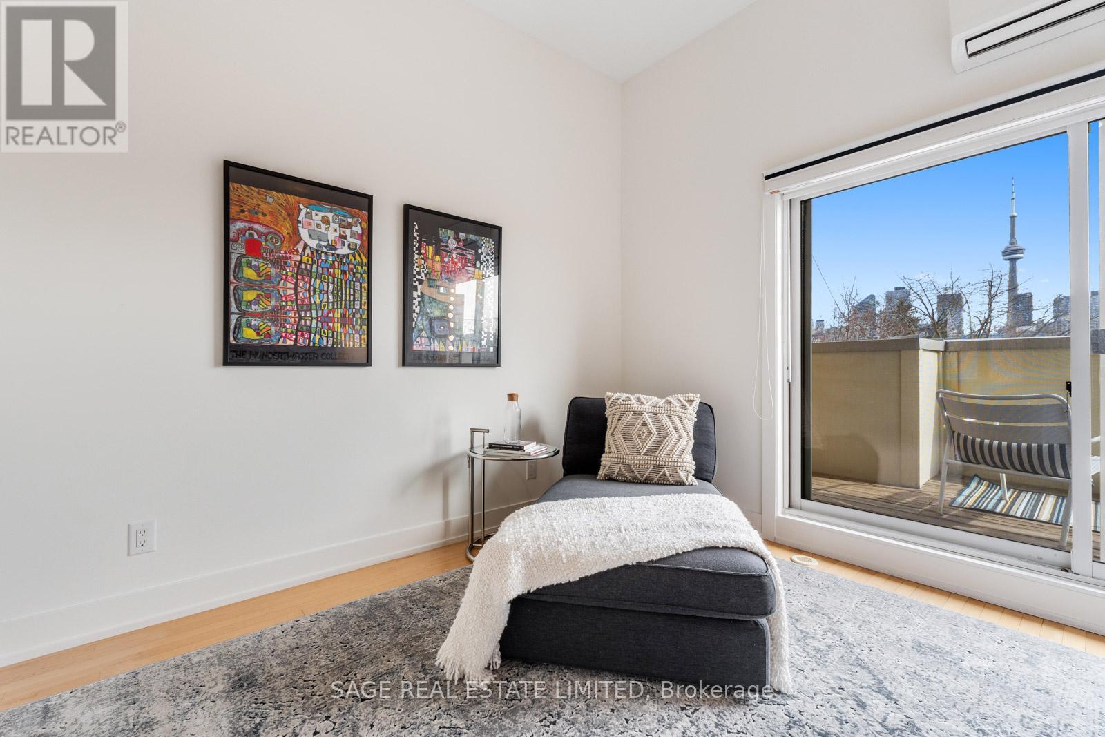 10a Cecil Street, Toronto, Ontario  M5T 3B1 - Photo 18 - C12913444