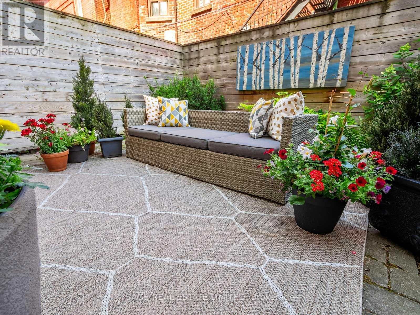 10a Cecil Street, Toronto, Ontario  M5T 3B1 - Photo 26 - C12913444