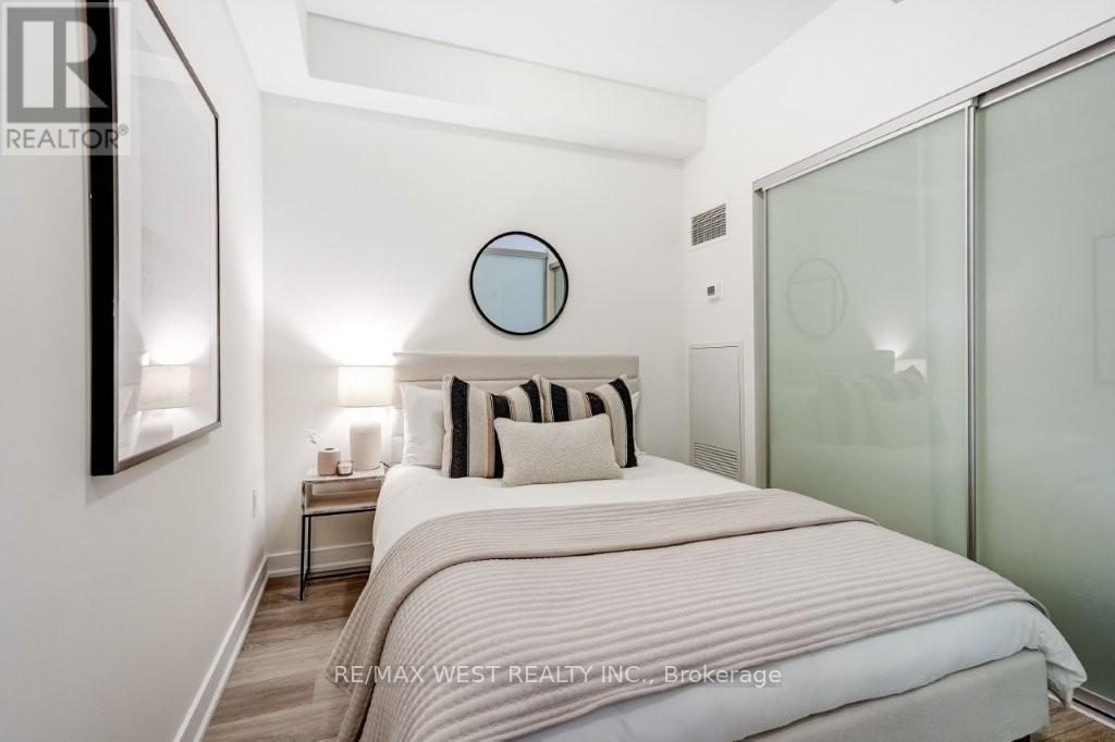 2210 - 426 University Avenue, Toronto (University), Ontario  M5G 1S9 - Photo 14 - C12913468