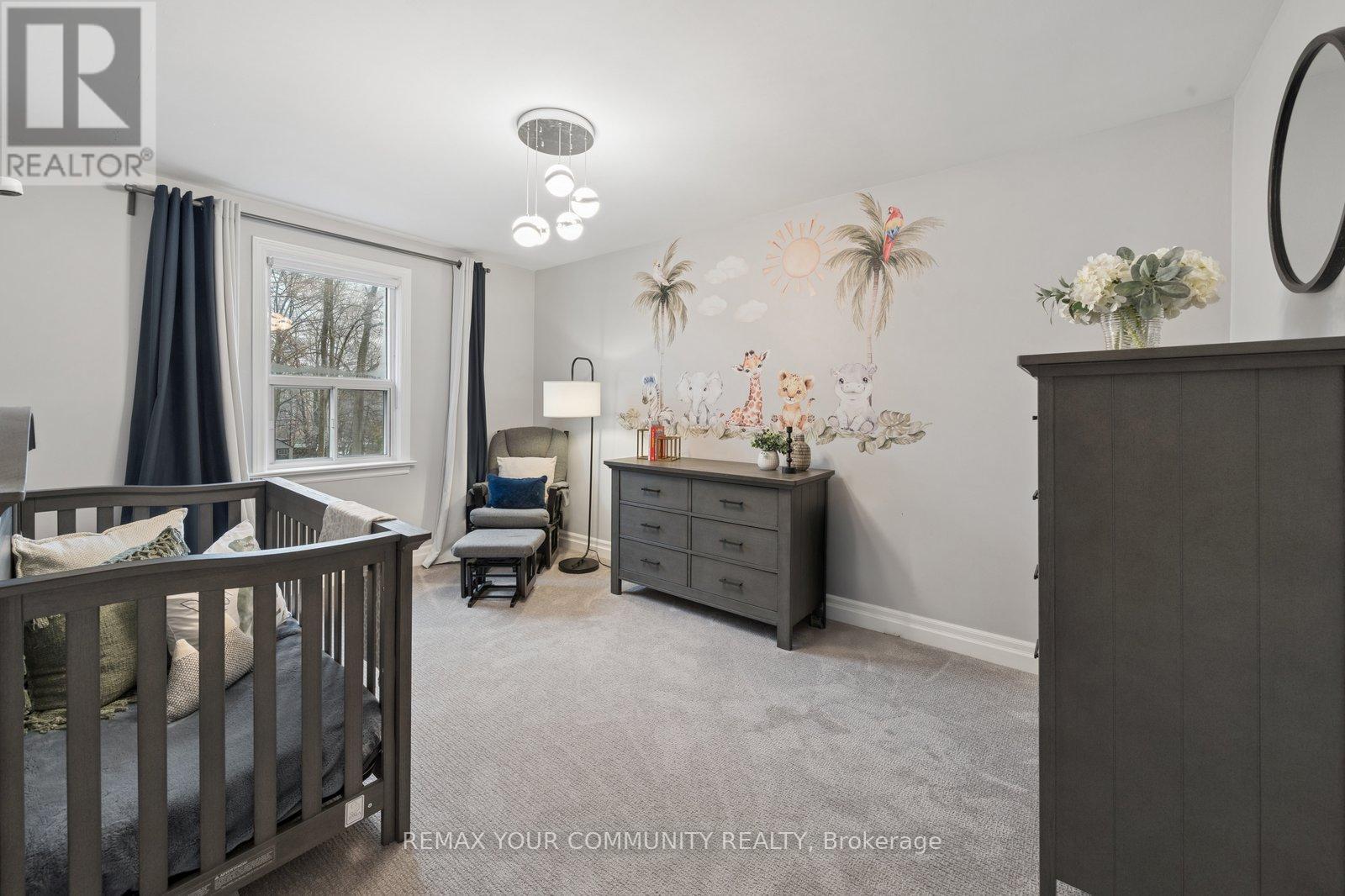 19 Newbury Lane, Toronto, Ontario  M3H 1H6 - Photo 21 - C12913480
