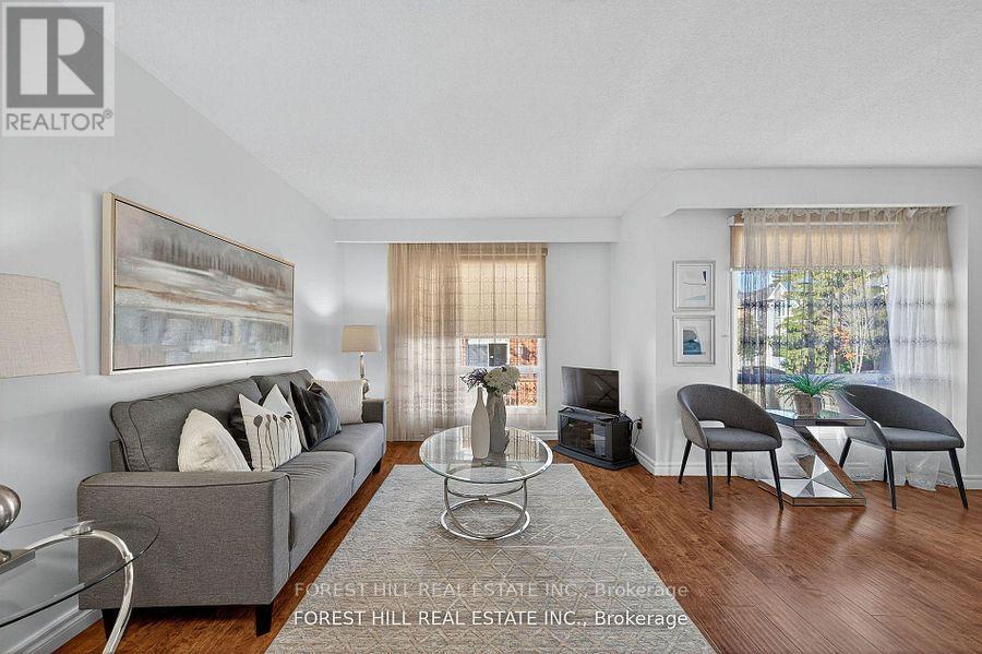 38 Carnival Court, Toronto (Westminster-Branson), Ontario  M2R 3T8 - Photo 7 - C12913542