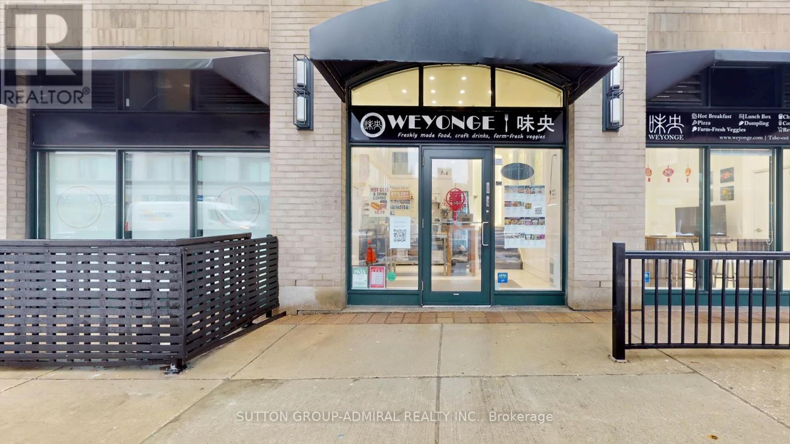 27-28 - 909 Yonge Street, Toronto (Rosedale-Moore Park), Ontario  M4W 2H2 - Photo 3 - C12913550