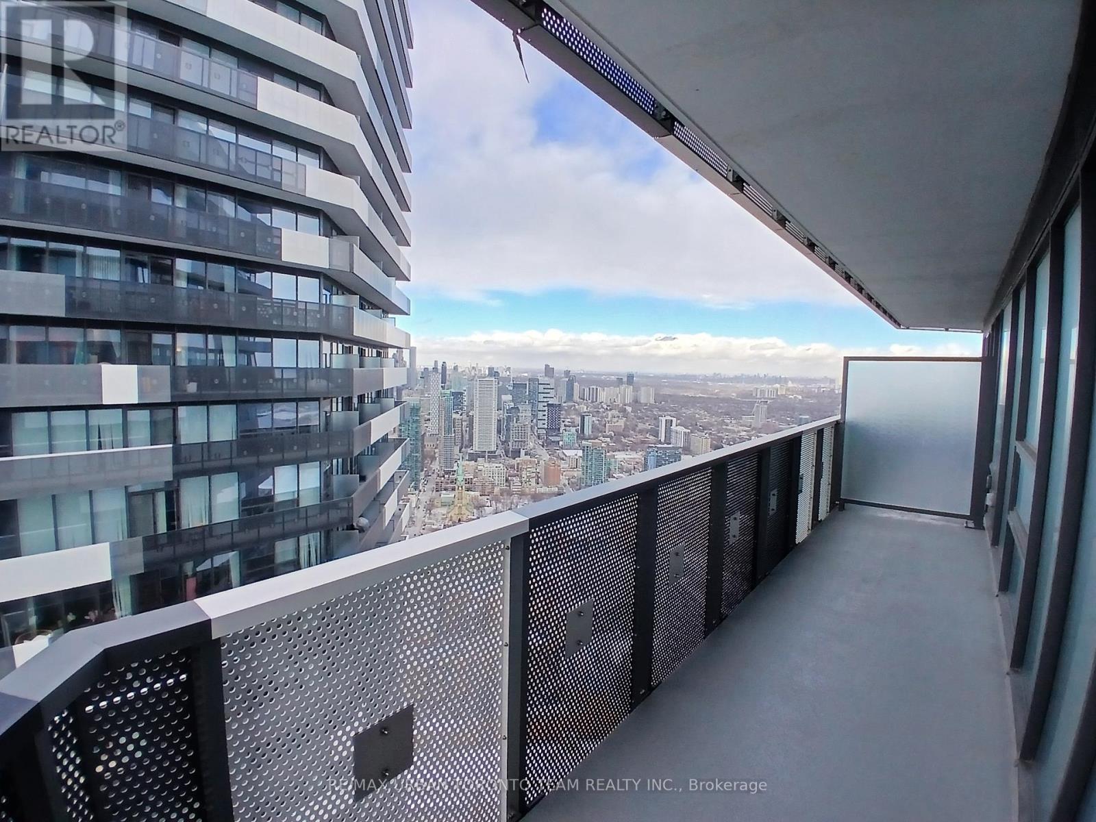 7211 - 138 Downes Street, Toronto (Waterfront Communities), Ontario  M5E 0E4 - Photo 15 - C12913560