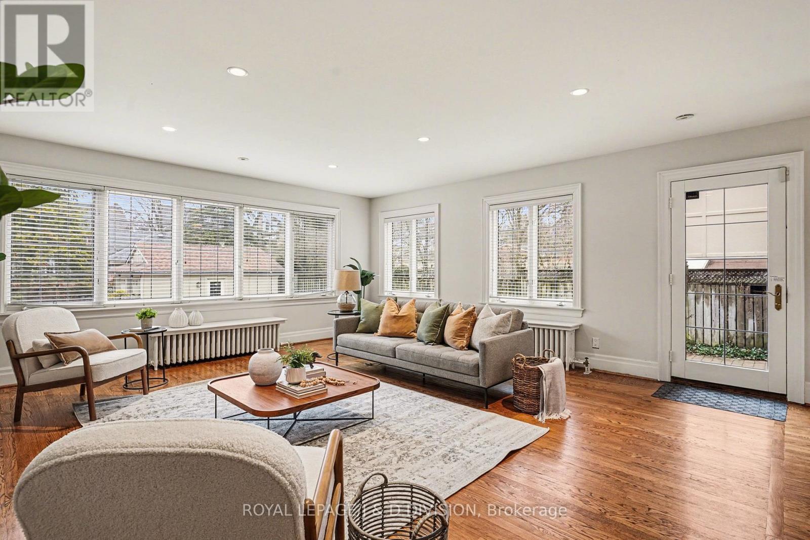 12 Weybourne Crescent, Toronto, Ontario  M4N 2R3 - Photo 19 - C12913600