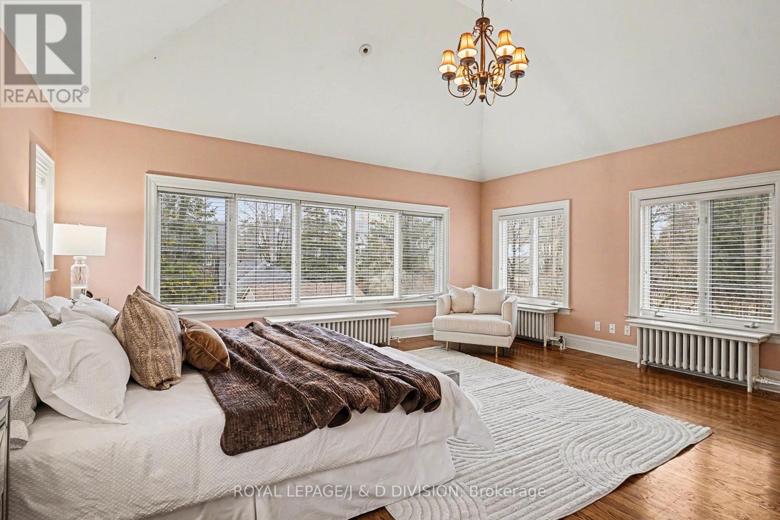 12 Weybourne Crescent, Toronto, Ontario  M4N 2R3 - Photo 27 - C12913600