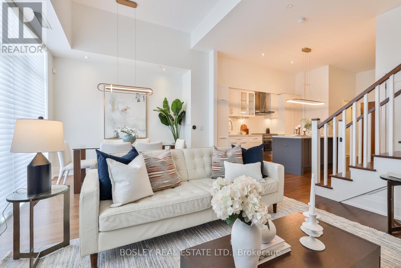 Th105 - 25 Malcolm Road, Toronto, Ontario  M4G 0C1 - Photo 12 - C12913656