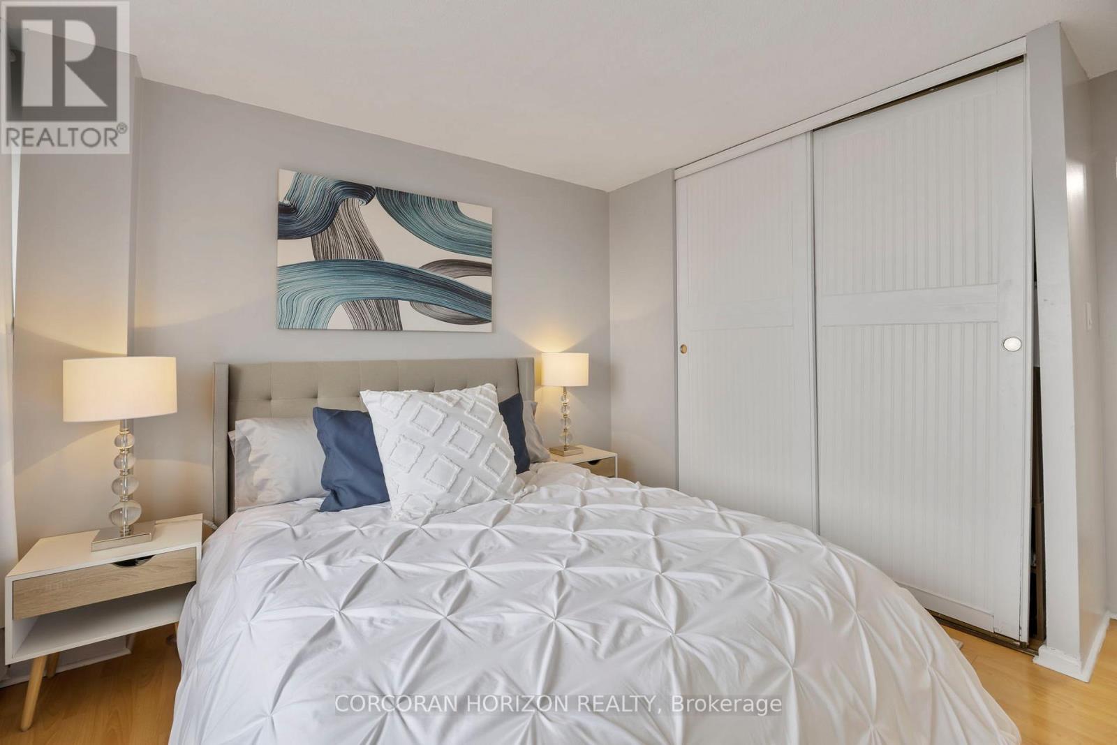 Ph4 - 725 Don Mills Road, Toronto (Flemingdon Park), Ontario  M3C 1S8 - Photo 17 - C12913672