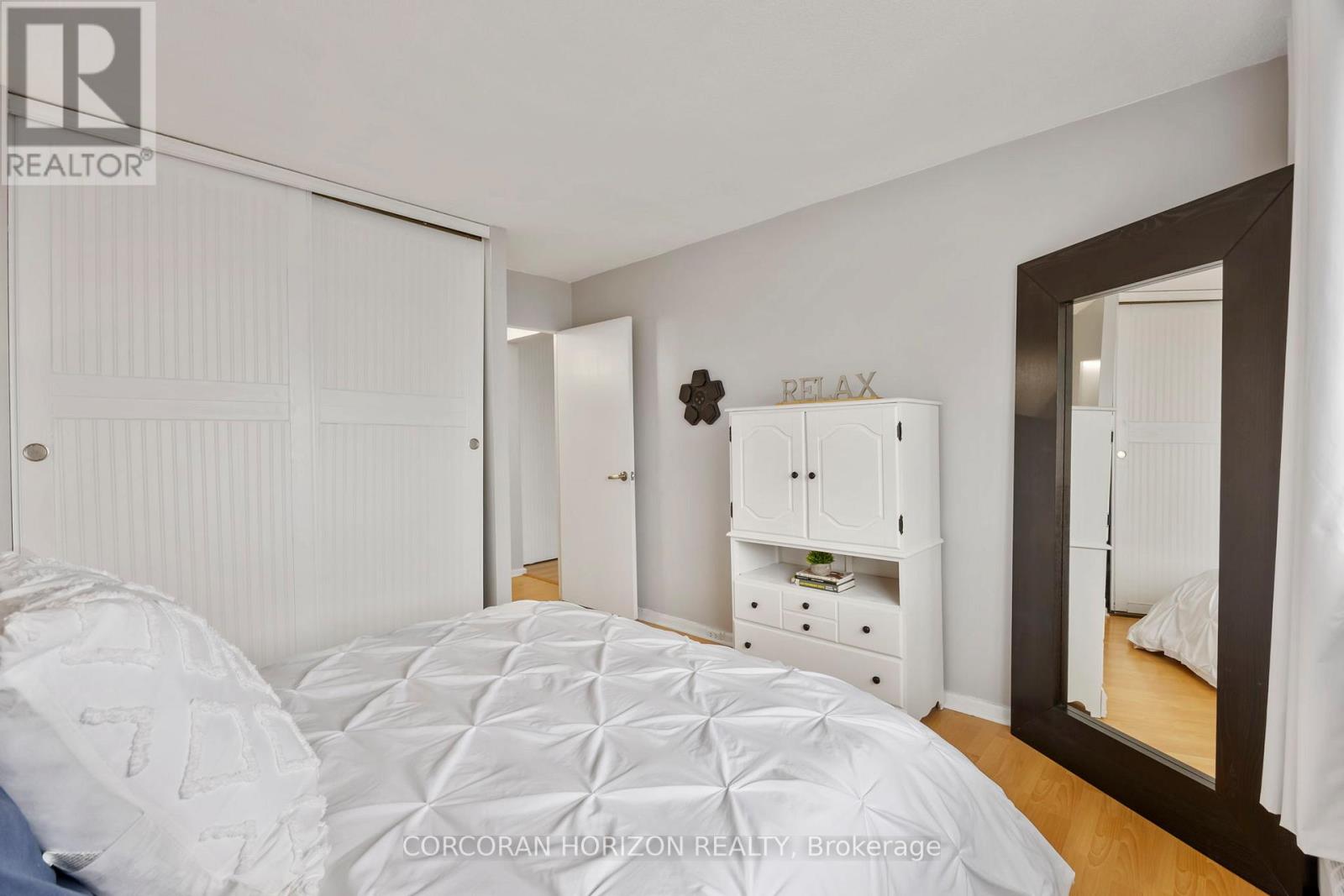 Ph4 - 725 Don Mills Road, Toronto (Flemingdon Park), Ontario  M3C 1S8 - Photo 18 - C12913672