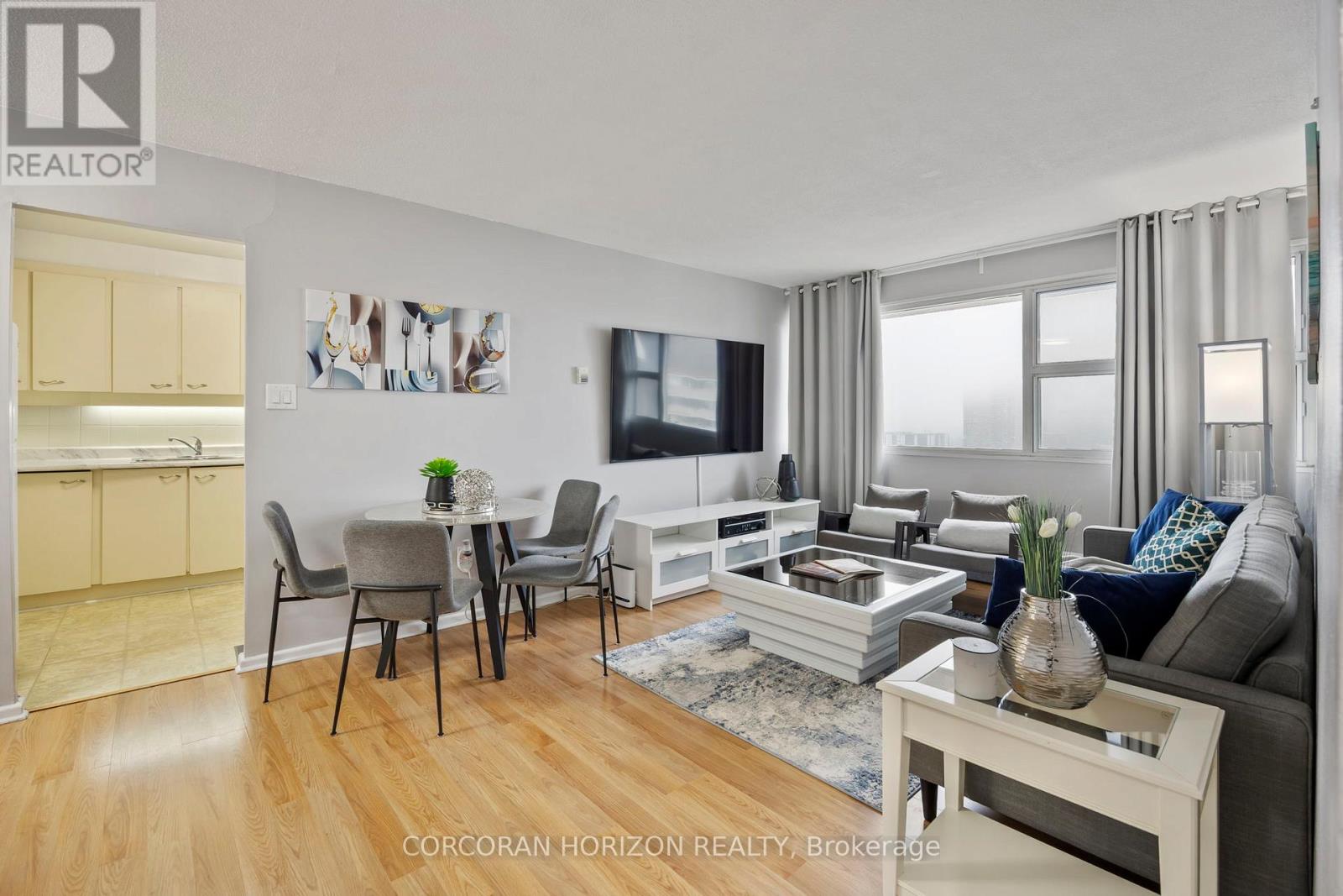 Ph4 - 725 Don Mills Road, Toronto (Flemingdon Park), Ontario  M3C 1S8 - Photo 5 - C12913672