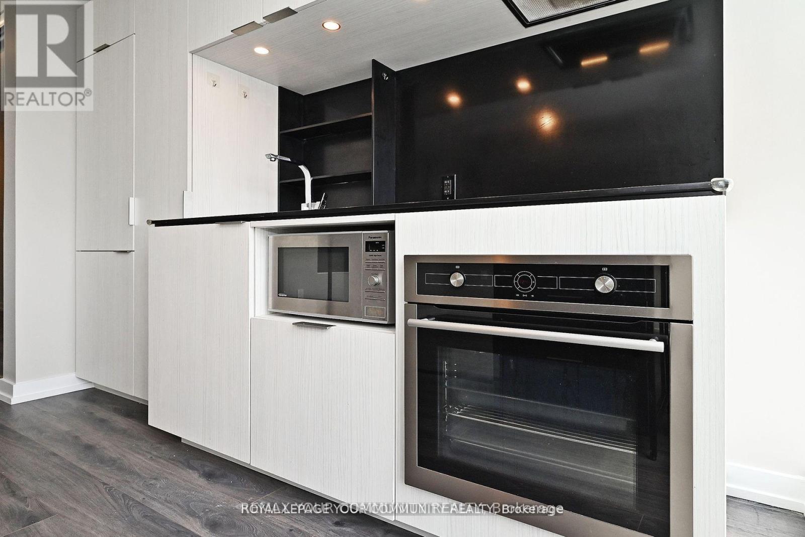 1801 - 77 Shuter Street, Toronto (Church-Yonge Corridor), Ontario  M5B 0B8 - Photo 20 - C12913712