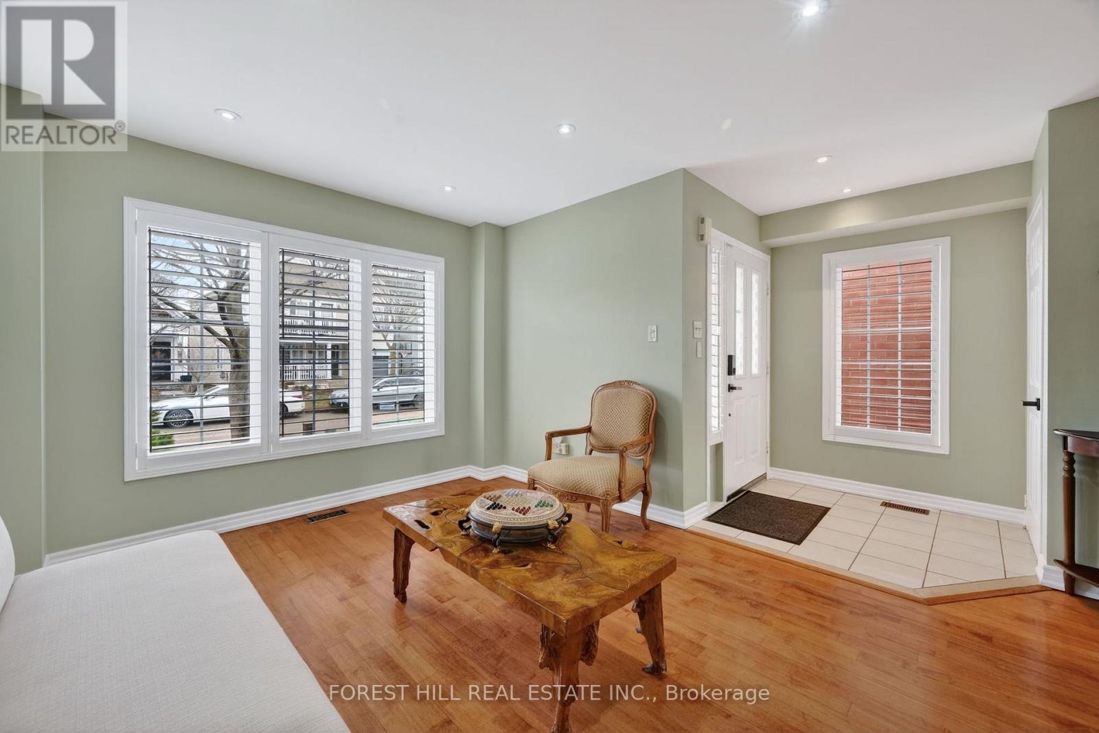 17 Lilley Avenue, Ajax, Ontario  L1Z 1L5 - Photo 4 - E12913402