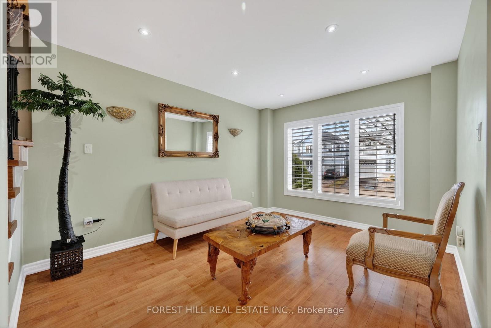 17 Lilley Avenue, Ajax, Ontario  L1Z 1L5 - Photo 5 - E12913402