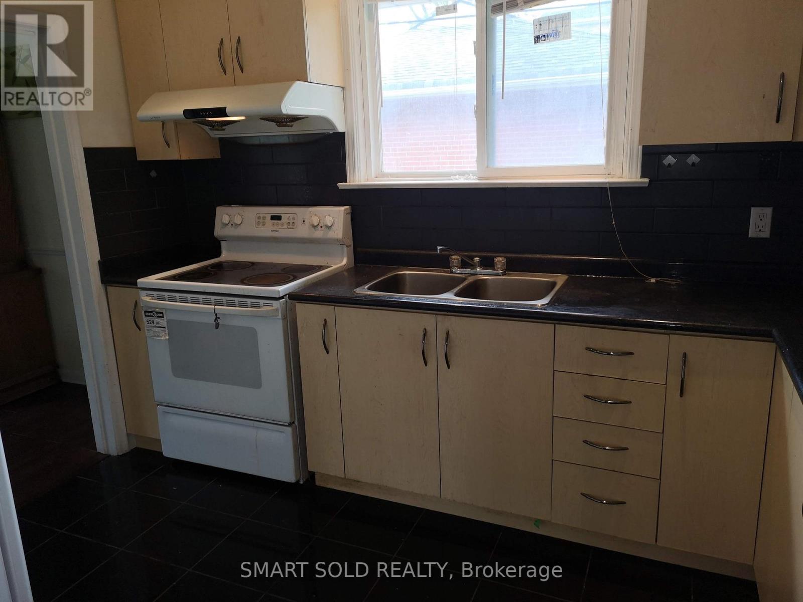 Main Level - 58 Emmeline Crescent, Toronto (Agincourt South-Malvern West), Ontario  M1S 1L2 - Photo 8 - E12913430