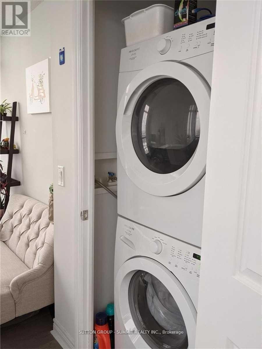 3904 - 50 Town Centre Court, Toronto (Bendale), Ontario  M1P 0A9 - Photo 15 - E12913576