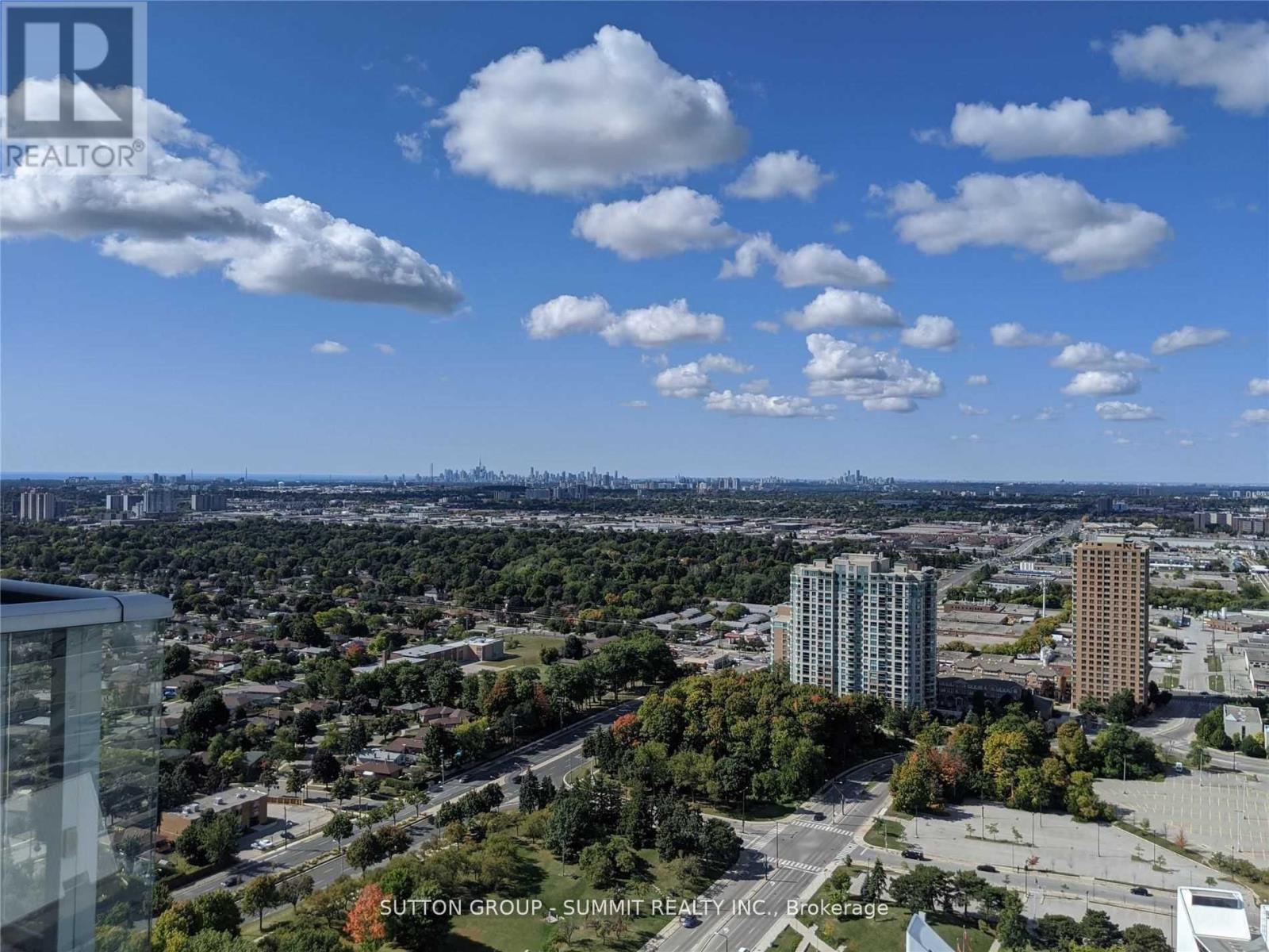 3904 - 50 Town Centre Court, Toronto (Bendale), Ontario  M1P 0A9 - Photo 2 - E12913576