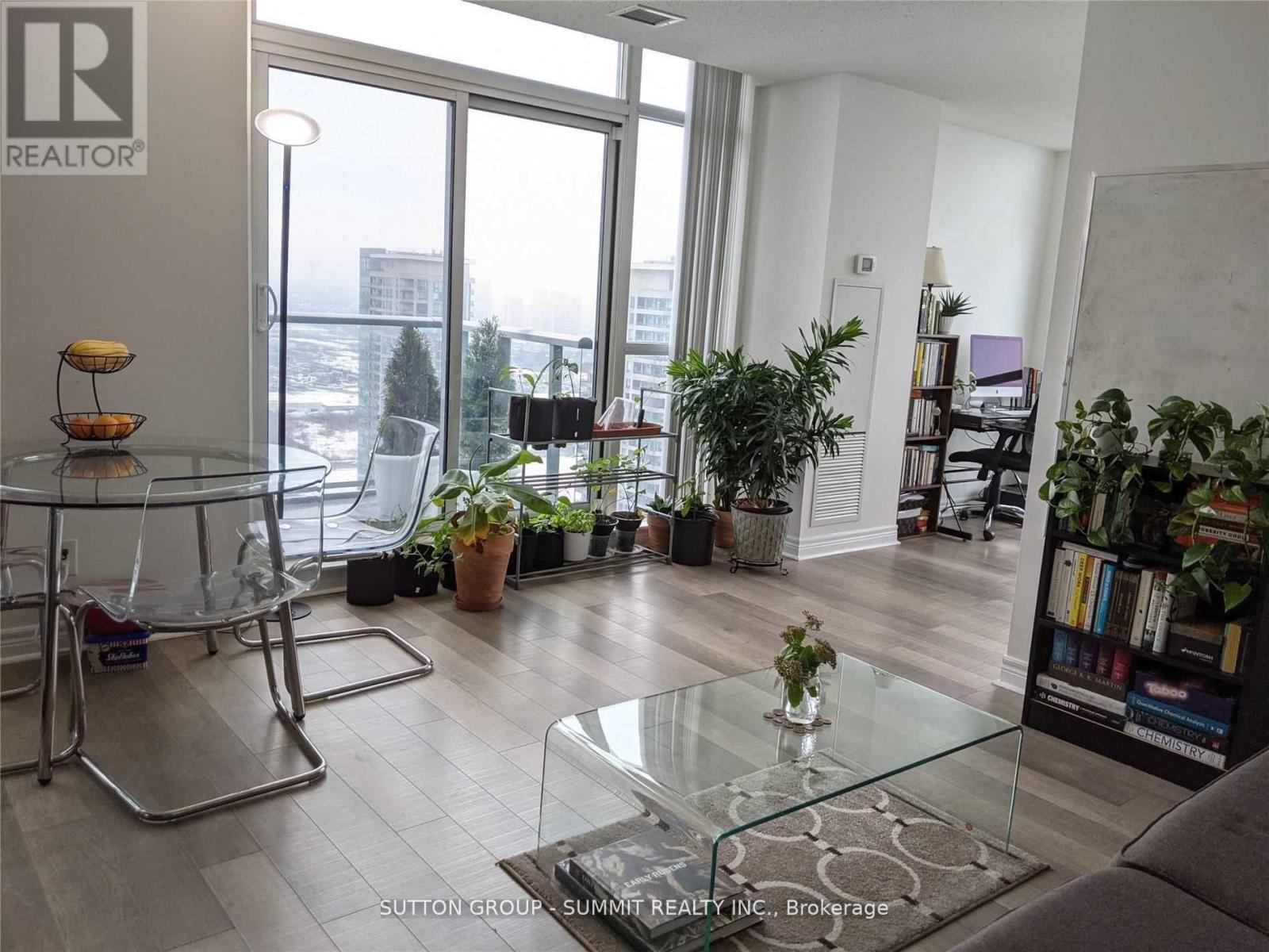 3904 - 50 Town Centre Court, Toronto (Bendale), Ontario  M1P 0A9 - Photo 3 - E12913576