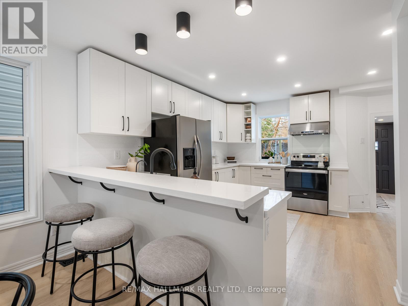 3 Woodville Avenue, Toronto, Ontario  M4K 2J5 - Photo 11 - E12913680