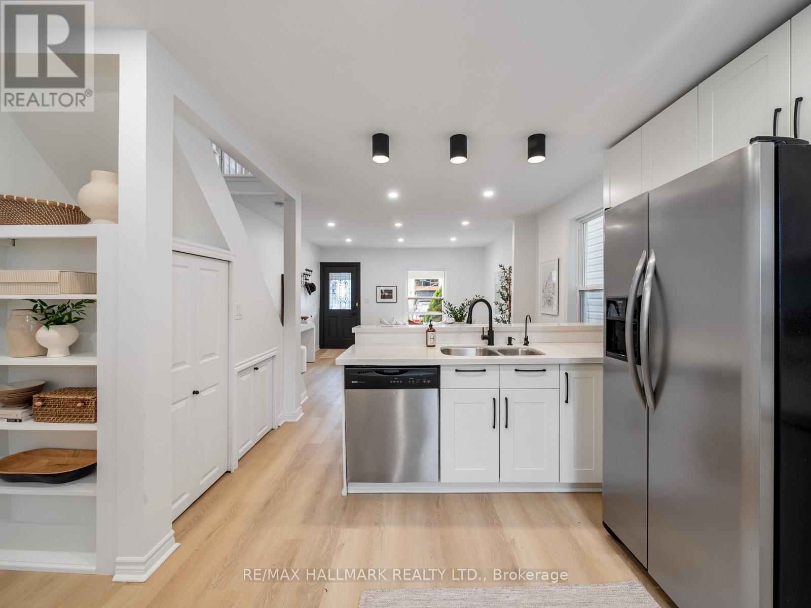 3 Woodville Avenue, Toronto, Ontario  M4K 2J5 - Photo 17 - E12913680