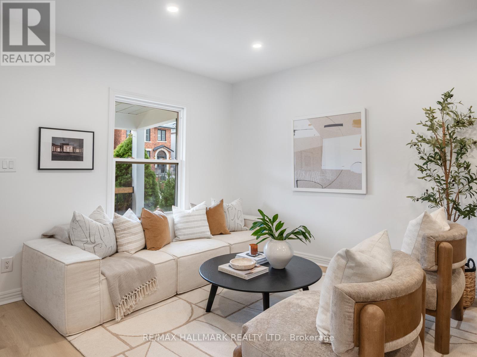 3 Woodville Avenue, Toronto, Ontario  M4K 2J5 - Photo 6 - E12913680