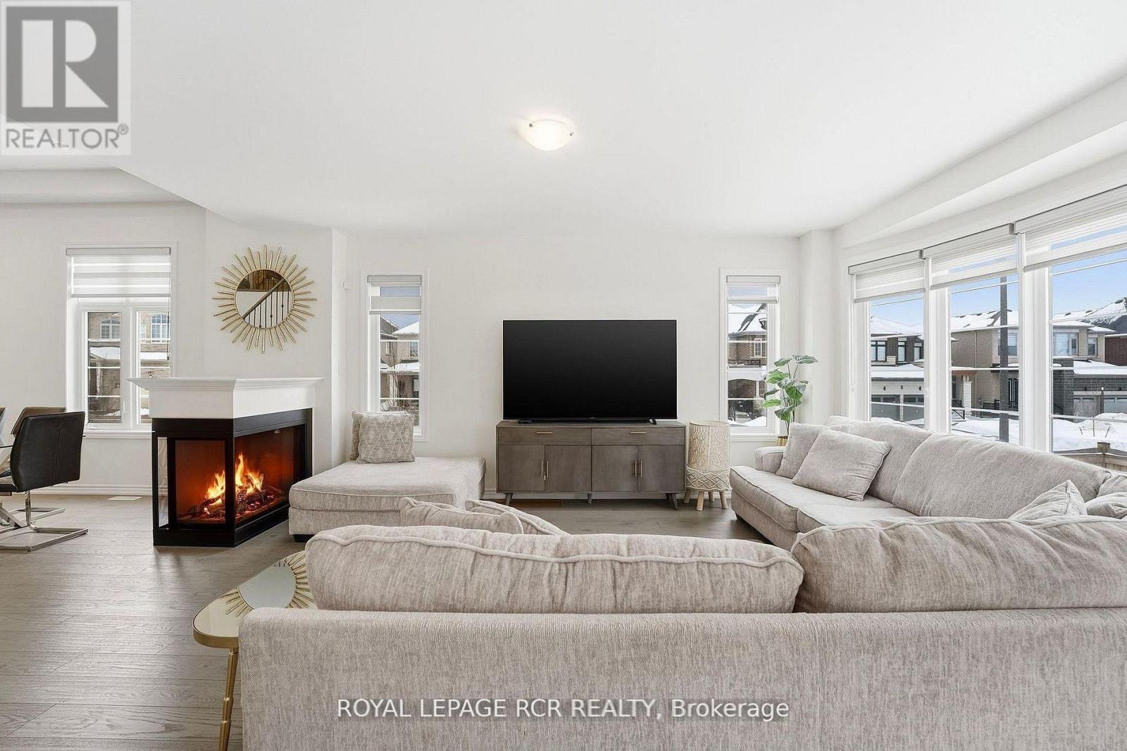 20 Morley Crescent, Whitby, Ontario  L1R 0P1 - Photo 8 - E12913742