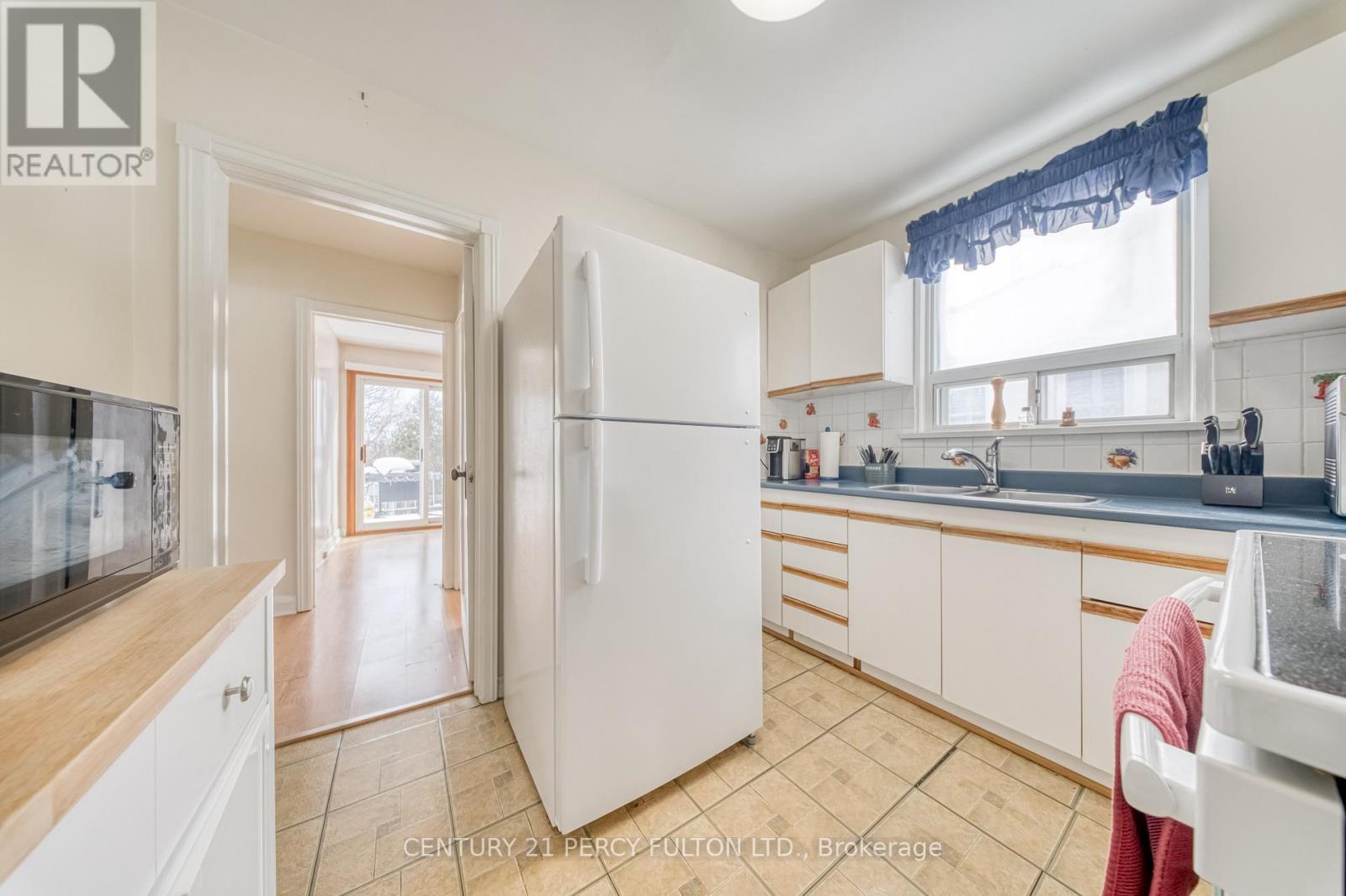 707 Athol Street, Whitby, Ontario  L1N 4A1 - Photo 12 - E12913786