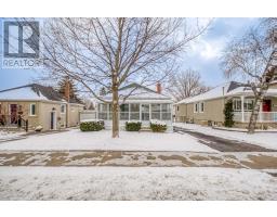 707 ATHOL STREET, Whitby, Ontario