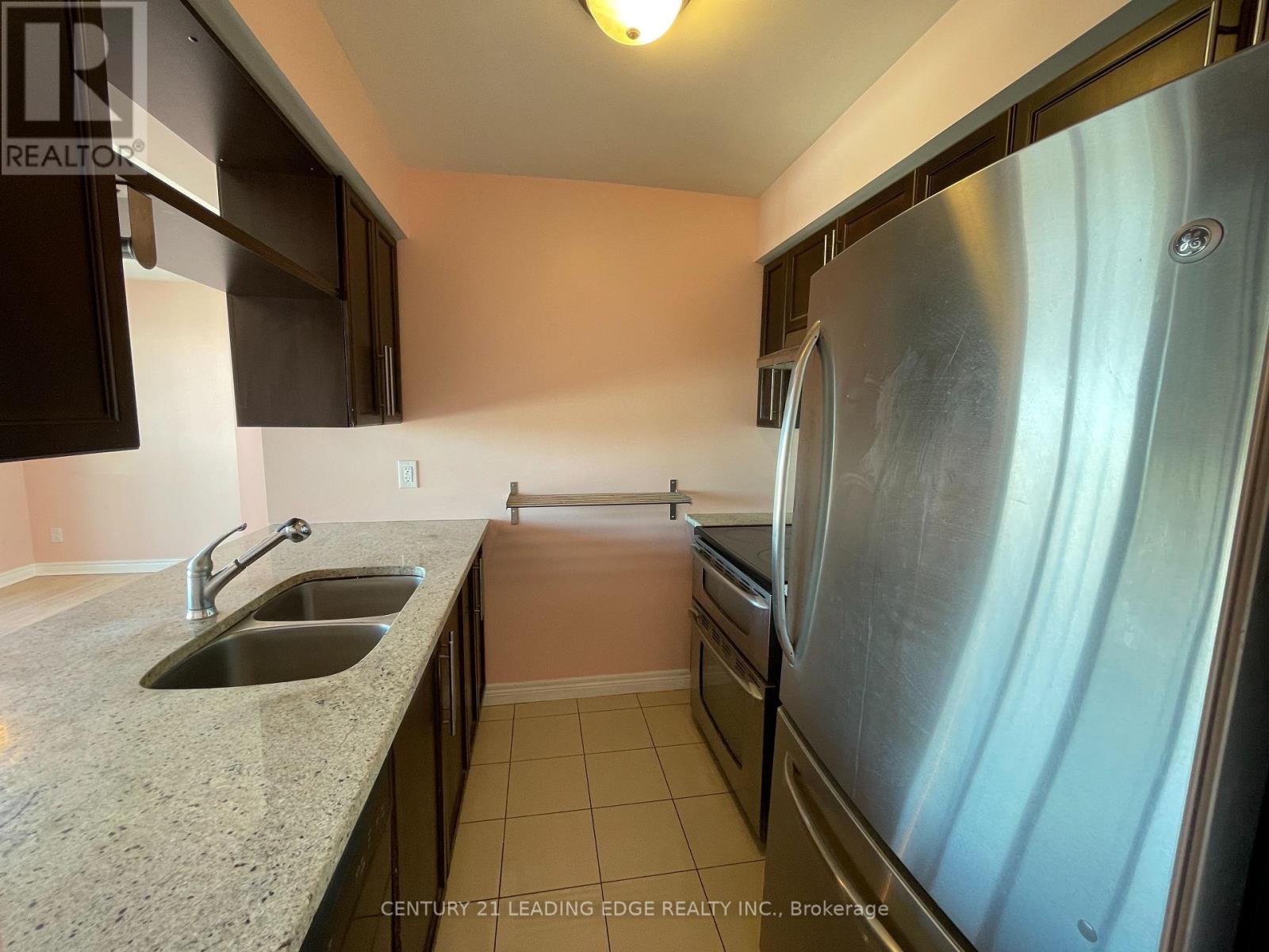 2704 - 60 Town Centre Court, Toronto, Ontario M1P 0B1 - Photo 6 - E12913326