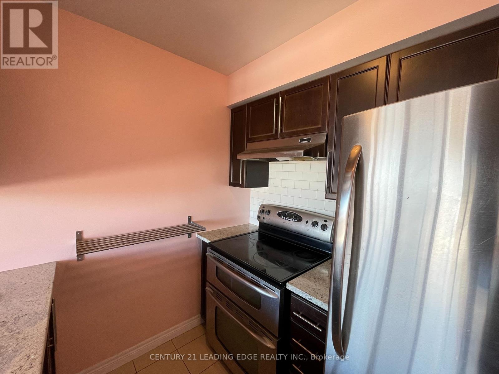 2704 - 60 Town Centre Court, Toronto, Ontario M1P 0B1 - Photo 7 - E12913326