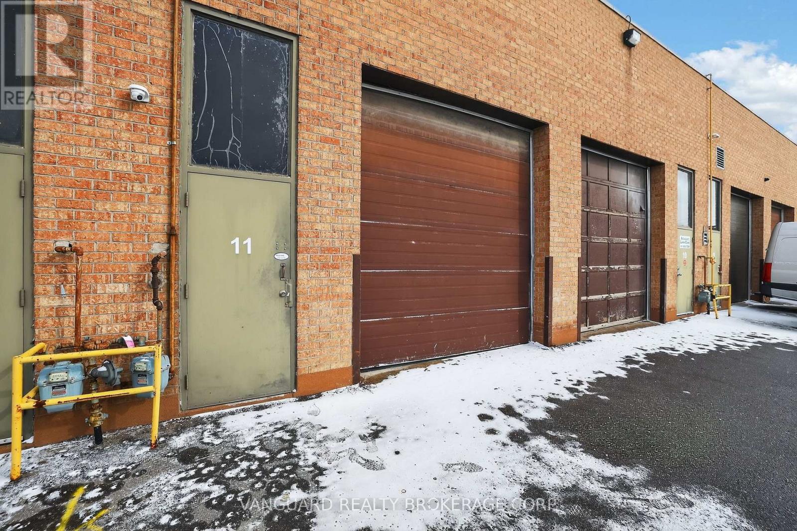 11 - 665 Millway Avenue, Vaughan (Concord), Ontario  L4K 3T8 - Photo 18 - N12913422