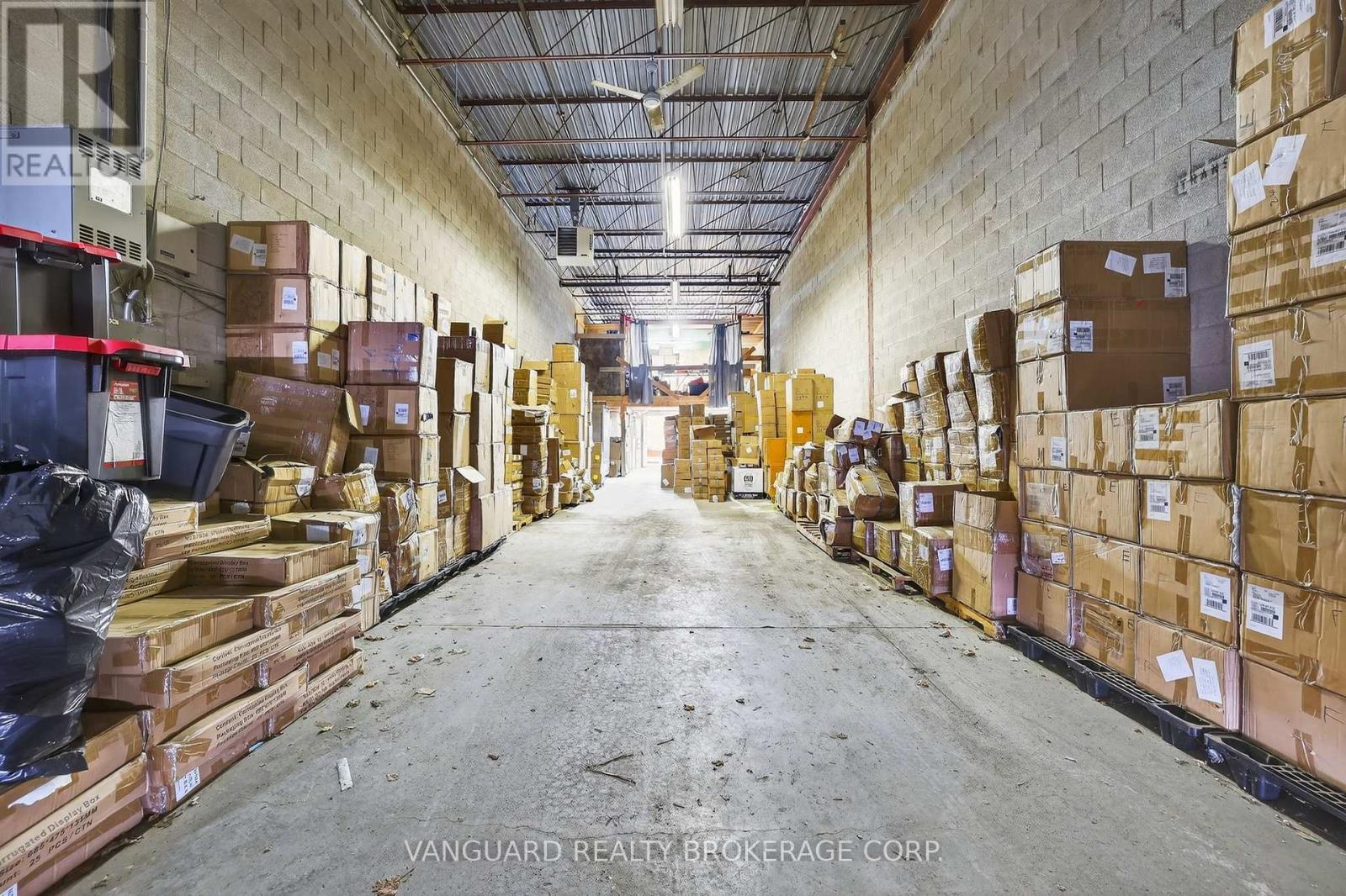 11 - 665 Millway Avenue, Vaughan (Concord), Ontario  L4K 3T8 - Photo 9 - N12913422