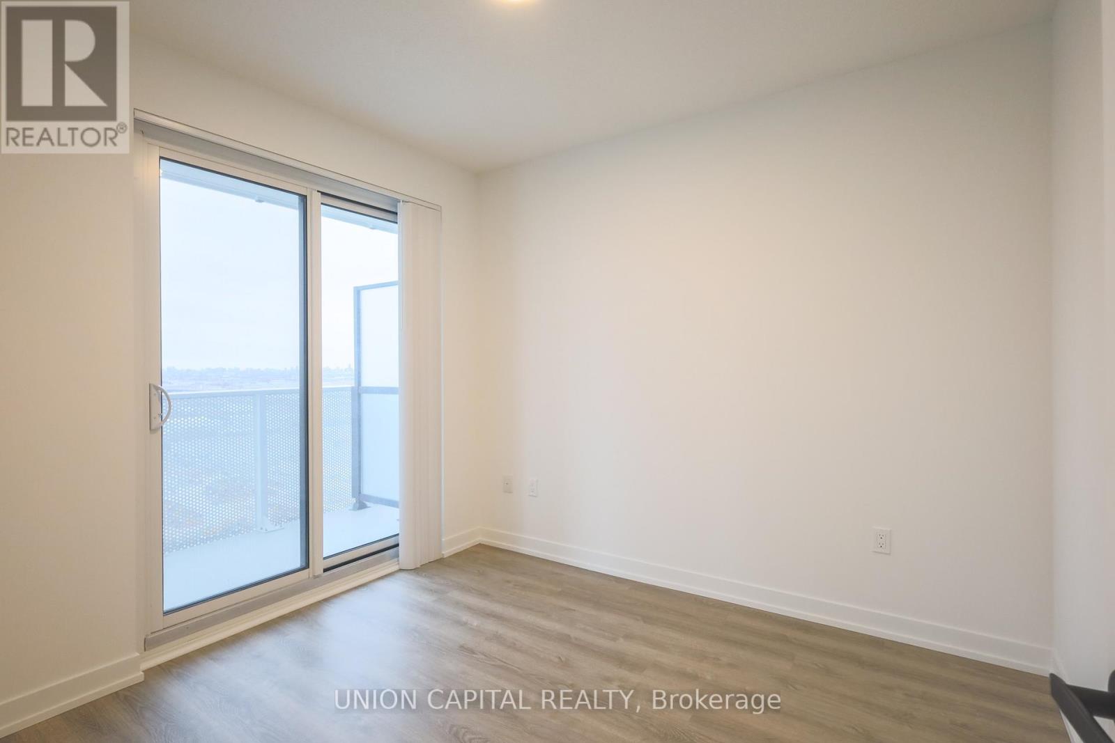 3515 - 195 Commerce Street, Vaughan (Vaughan Corporate Centre), Ontario  L4K 0P9 - Photo 13 - N12913446